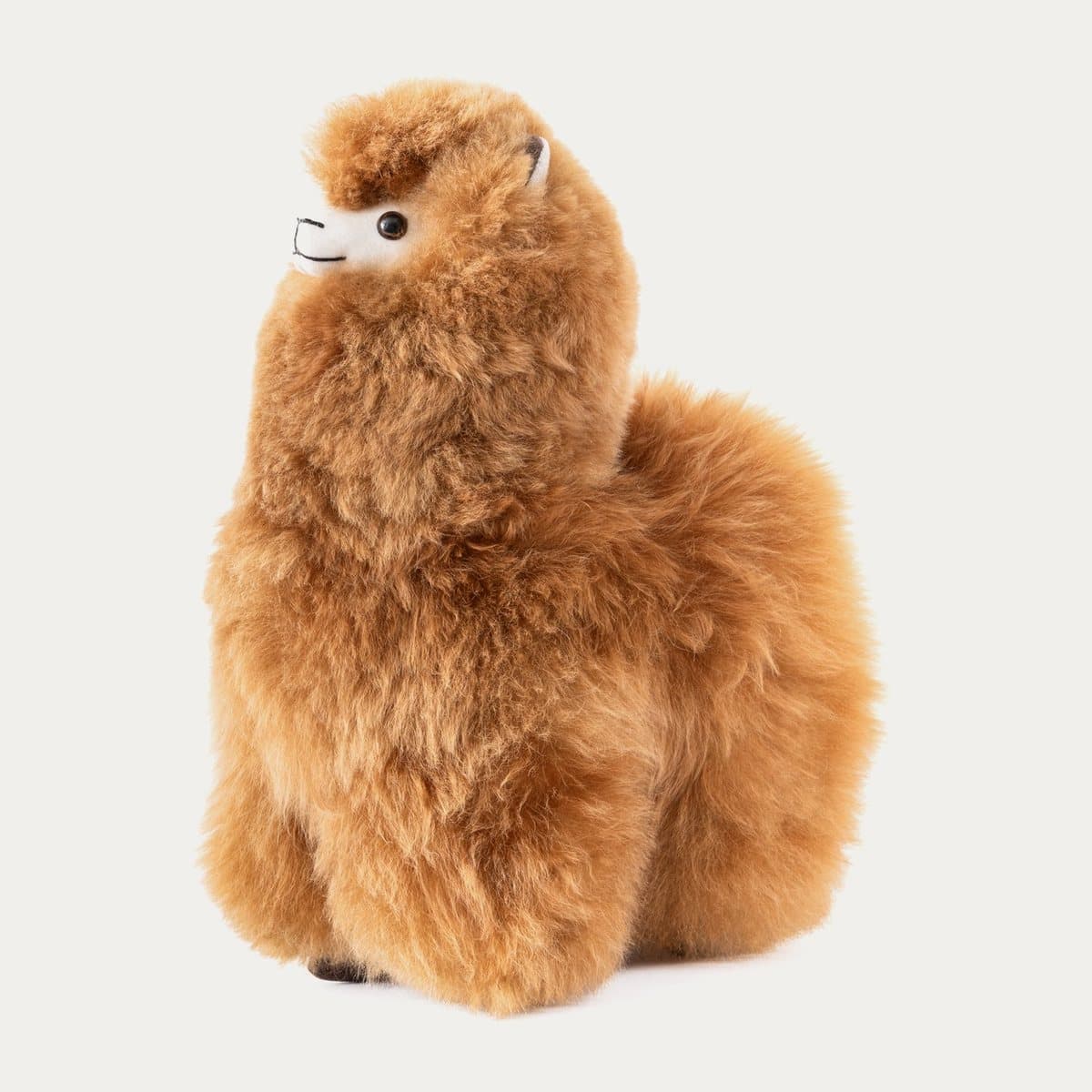 Alpaca figurine in 100% Baby Alpaca, made in the same workshop from the same fibre